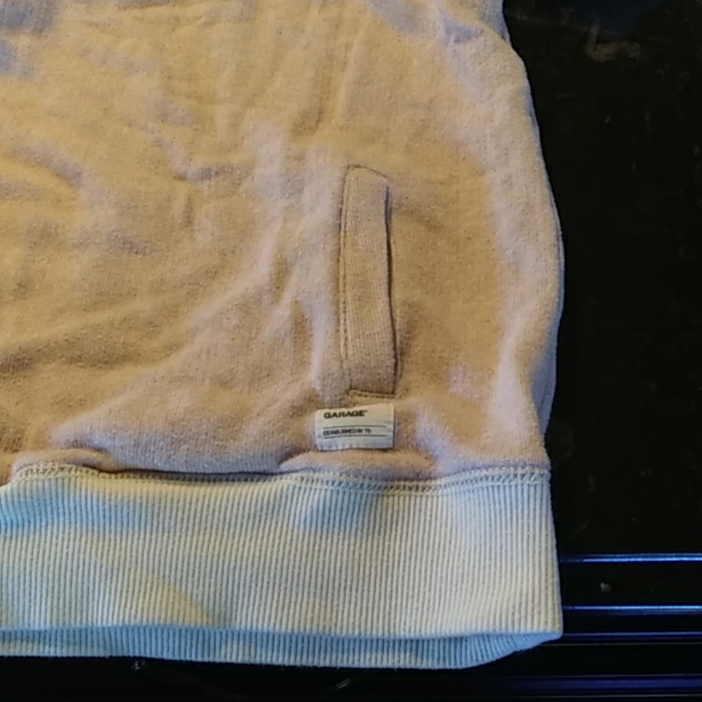 Sweater - Picture 4 of 5